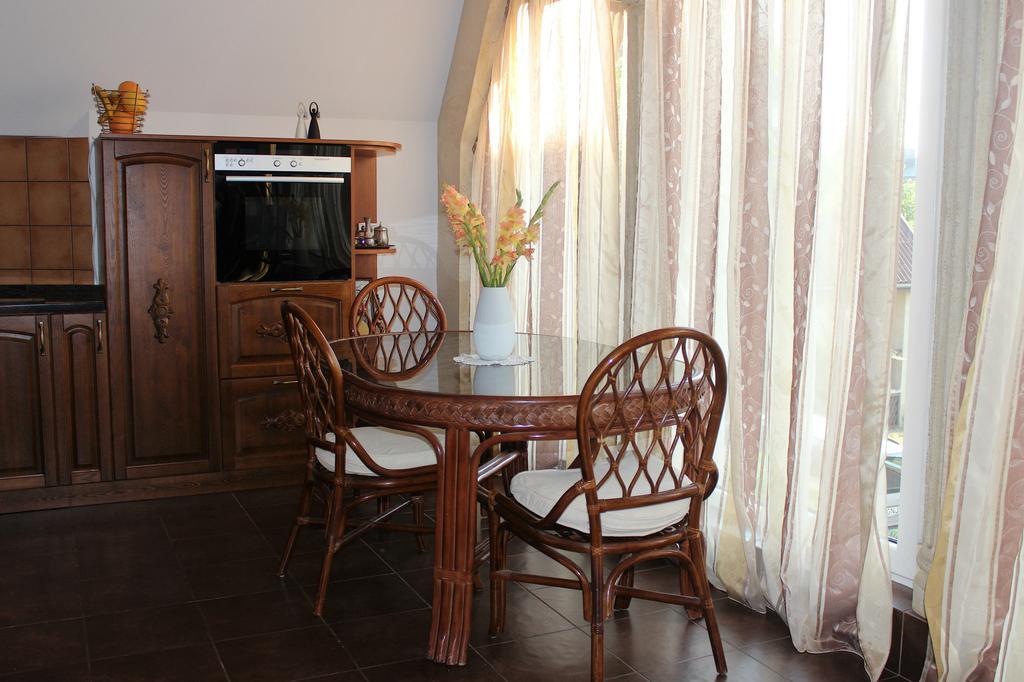 פלאנגה Columba Livia Guesthouse חדר תמונה