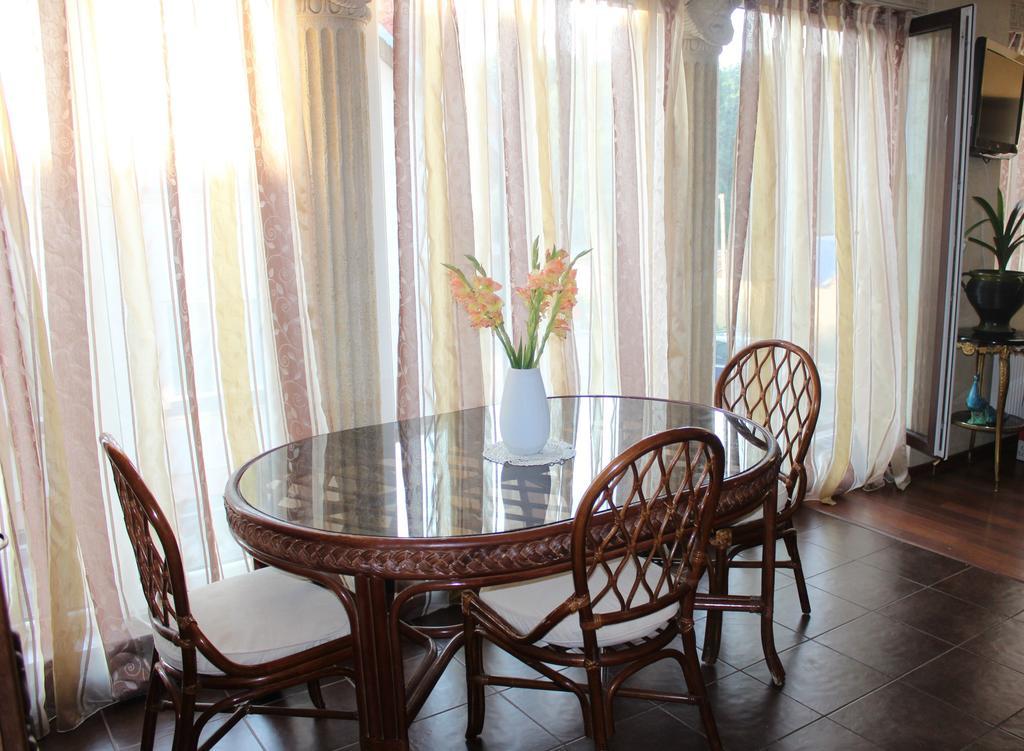 פלאנגה Columba Livia Guesthouse חדר תמונה
