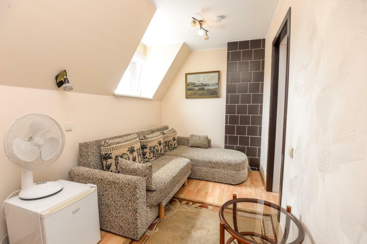 פלאנגה Columba Livia Guesthouse מראה חיצוני תמונה